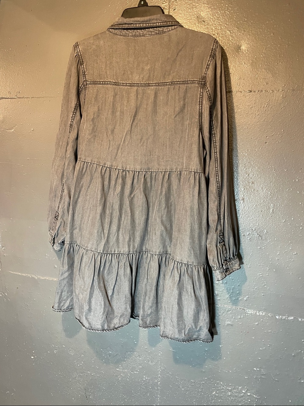 Serra Lightweight Gray Button-Front Dress - Picture 2 of 5